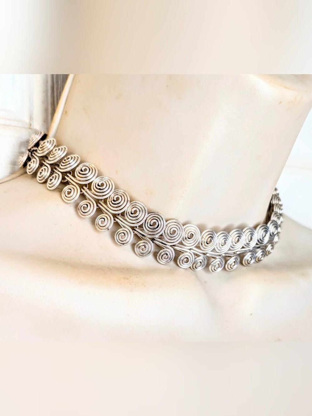 Vintage Silver Tone Modernist Spiral Swirl Link Choker Necklace Mexico 14